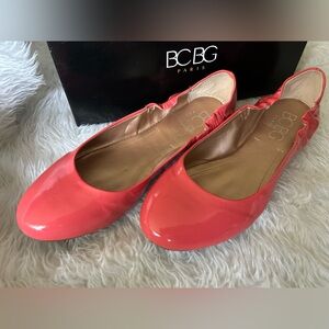 BCBG Ballerina flats